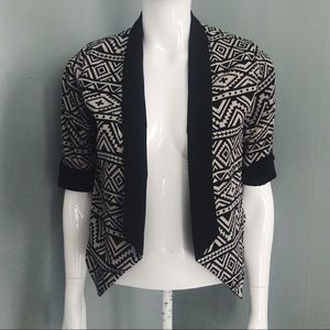 Cropped Geometric Patterned Blazer | Size S